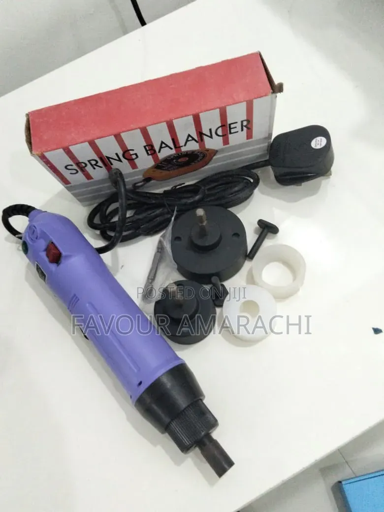 Hand Capping Machine
