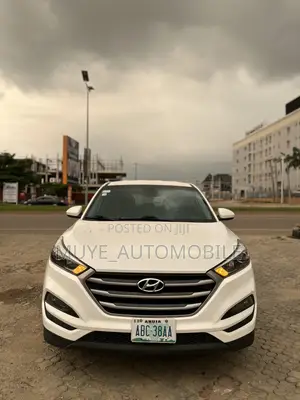 Hyundai Tucson Sport AWD 2018 White