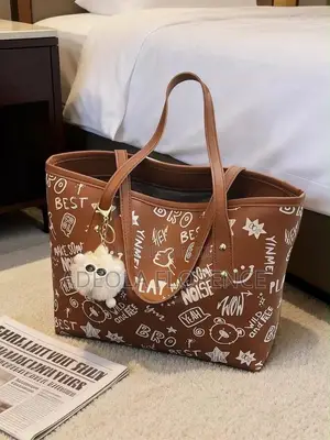 Tote Bags in Different Clors