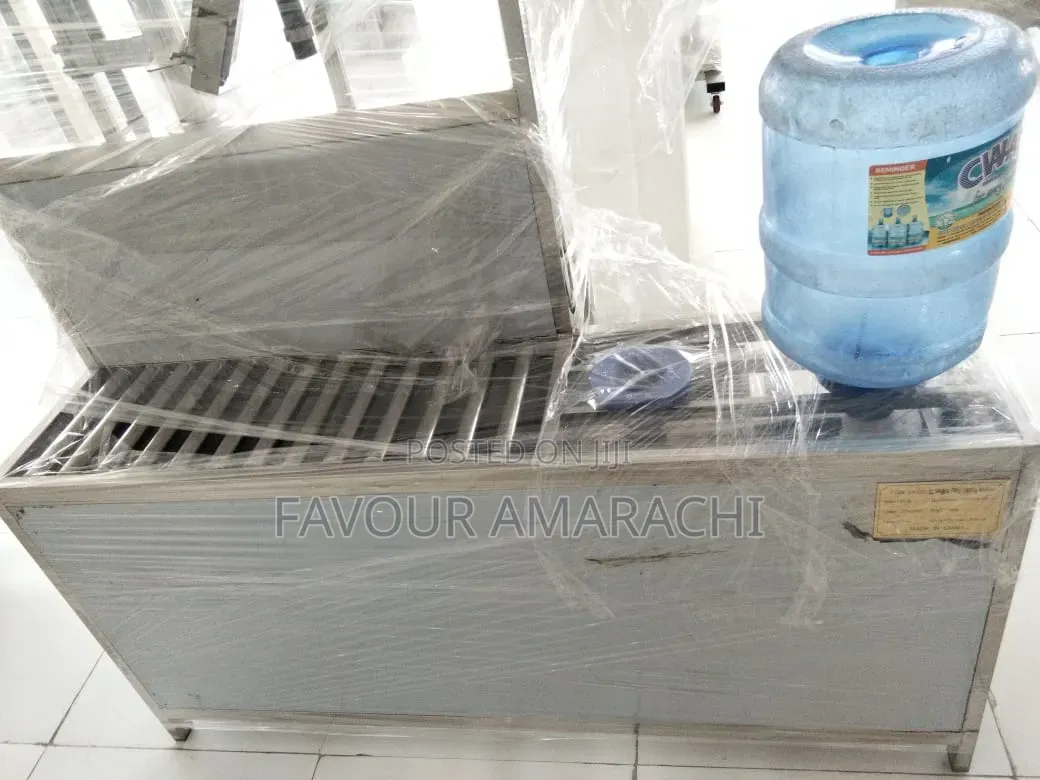Semi Automatic Water Dispenser Machine