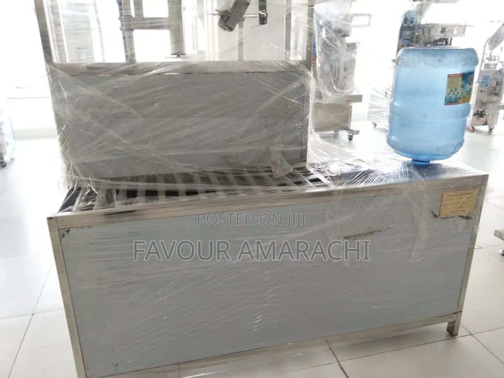Semi Automatic Water Dispenser Machine