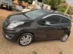 Chevrolet Spark 2LT 2013