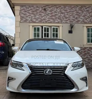 Lexus ES 2018 White