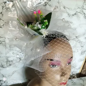 Fascinator