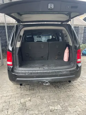Honda Pilot Touring w/RES/Navi FWD (3.5L 6cyl 5A) 2012 Black