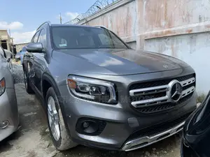 Mercedes-Benz GLB-Class GLB 250 4MATIC 2021 Gray