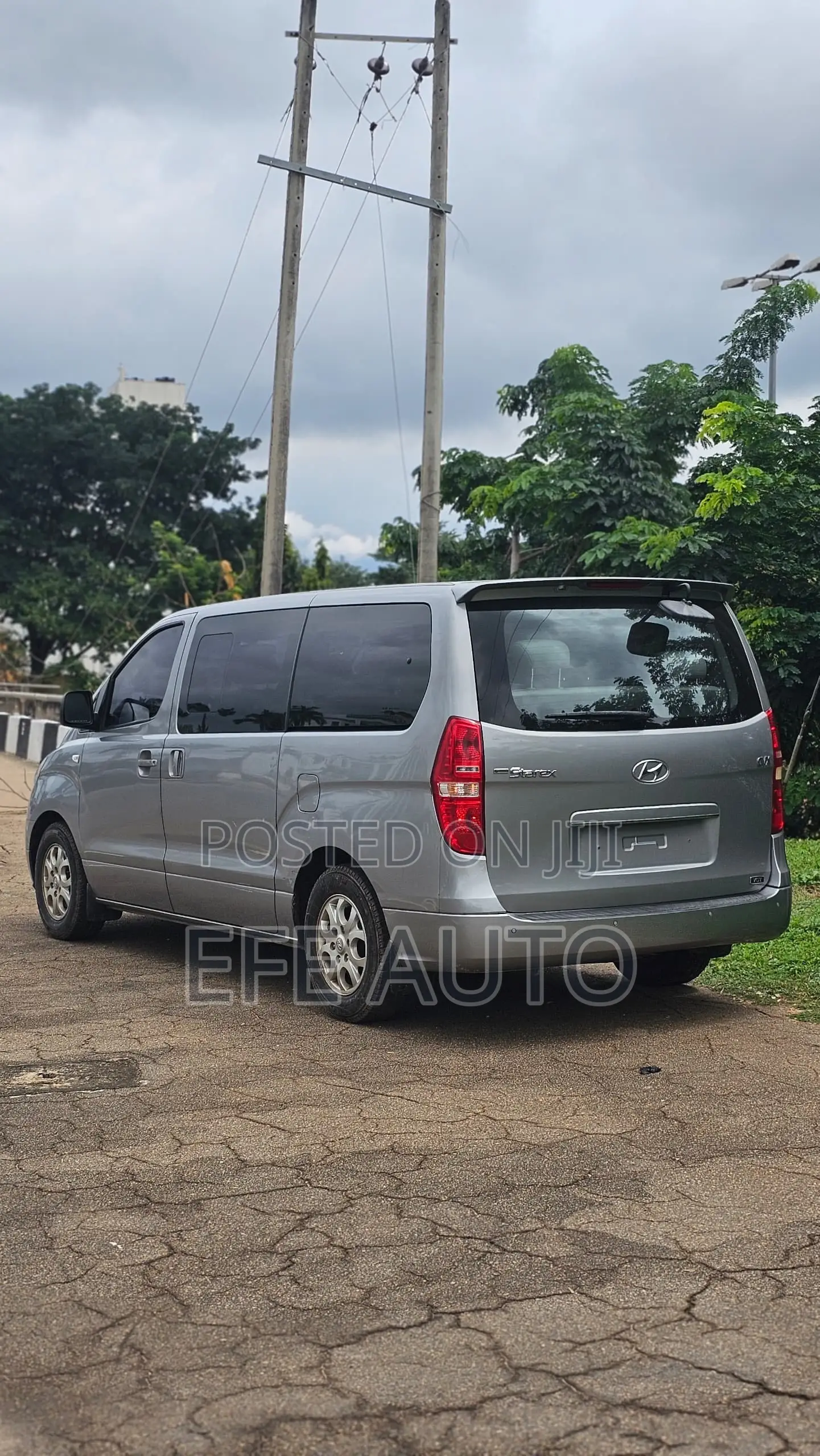 Hyundai H300 2013 Silver