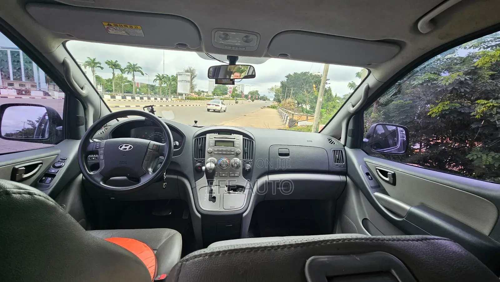 Hyundai H300 2013 Silver