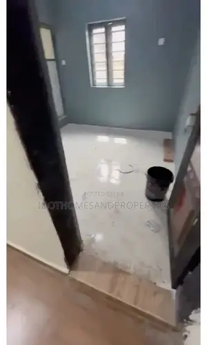 Studio Apartment in Shomolu for rent
