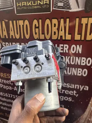Original ABS Module Toyota Land Cruiser Prado 2025