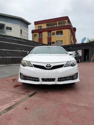 Toyota Camry 2013 White