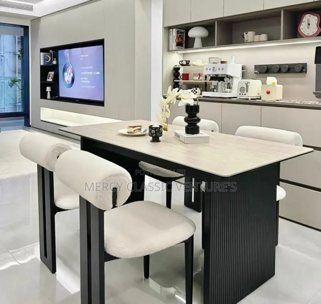 Executive Luxury Dining Set – 4 Seater