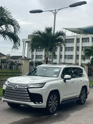 Lexus LX 2023 White