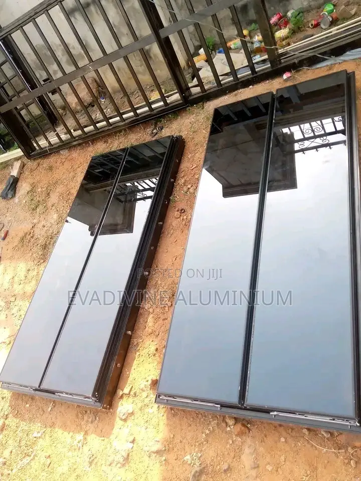 Transom Window With Burglary Using 16mm