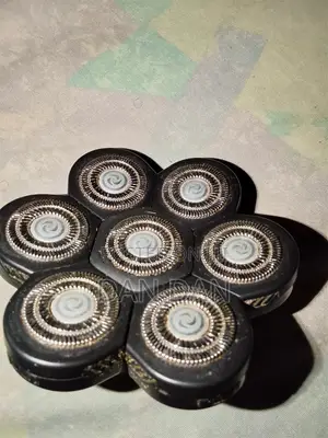 Replaceable 7 in 1 Shaver Blade Head