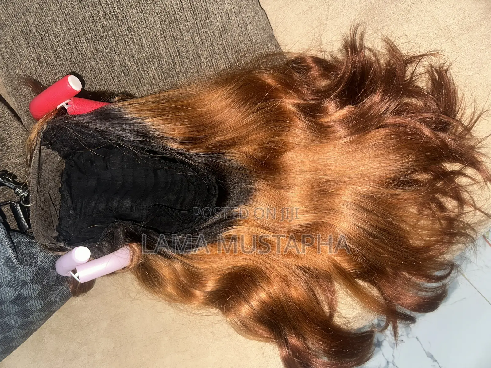 Add Bouncy Wig
