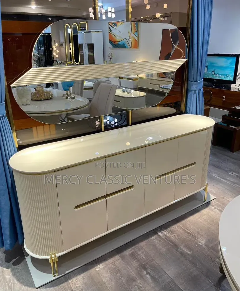 Luxury Mirror Set – Elegant & Modern Design