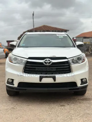 Toyota Highlander Limited V6 4x2 (3.5L 6cyl 6A) 2016 White