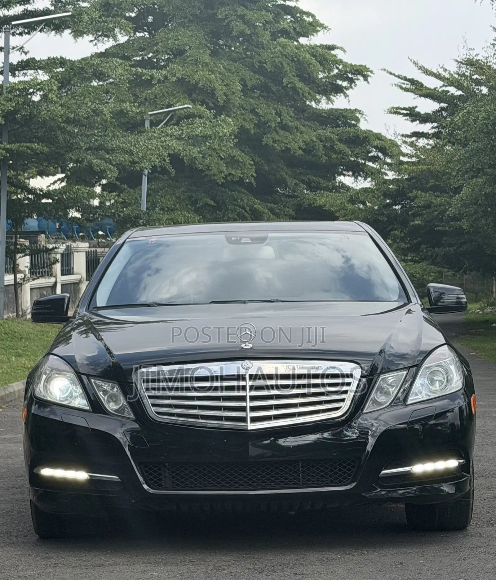 Mercedes-Benz E350 2012 Black