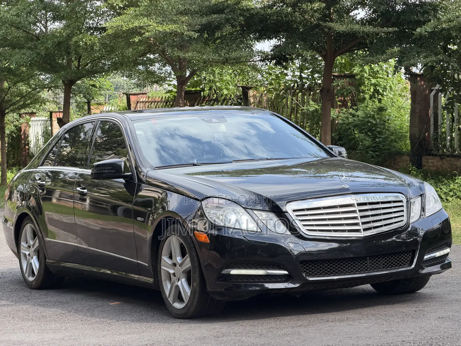 Mercedes-Benz E350 2012 Black