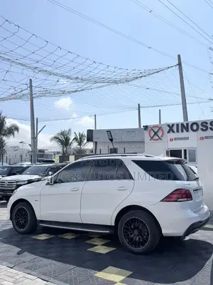 Mercedes-Benz M Class ML 350 4Matic 2012 White