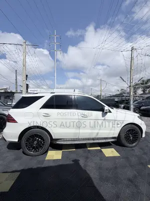 Mercedes-Benz M Class ML 350 4Matic 2012 White