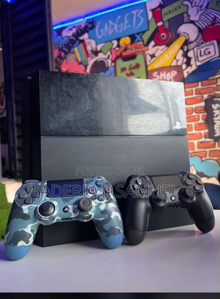 PS4 Console