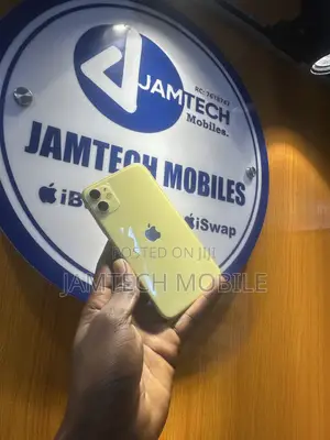 Apple iPhone 11 64 GB Yellow