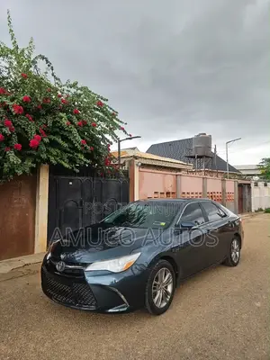 Toyota Camry 2016 Blue