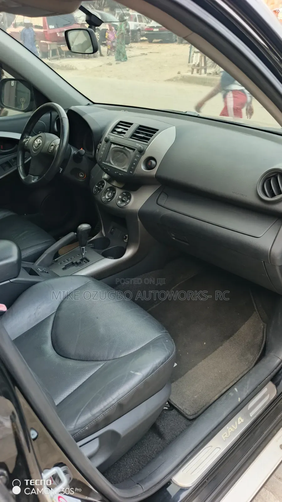 Toyota RAV4 2010 Black