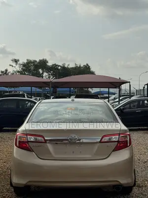Toyota Camry 2012 Gold