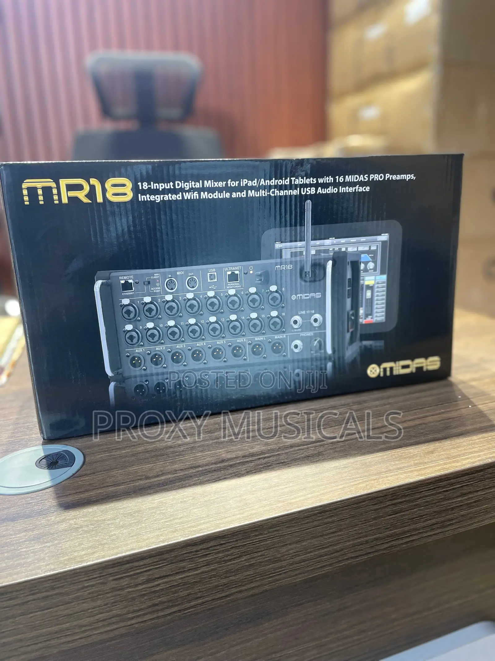 Midas Mr18 18-Input Digital Mixer With iPad/Android Control