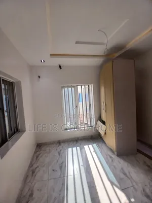 1bdrm Room & Parlour in Osapa London for rent