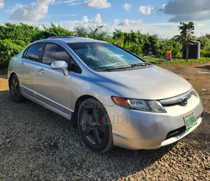 Honda Civic 2006 Silver