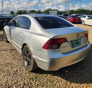 Honda Civic 2006 Silver