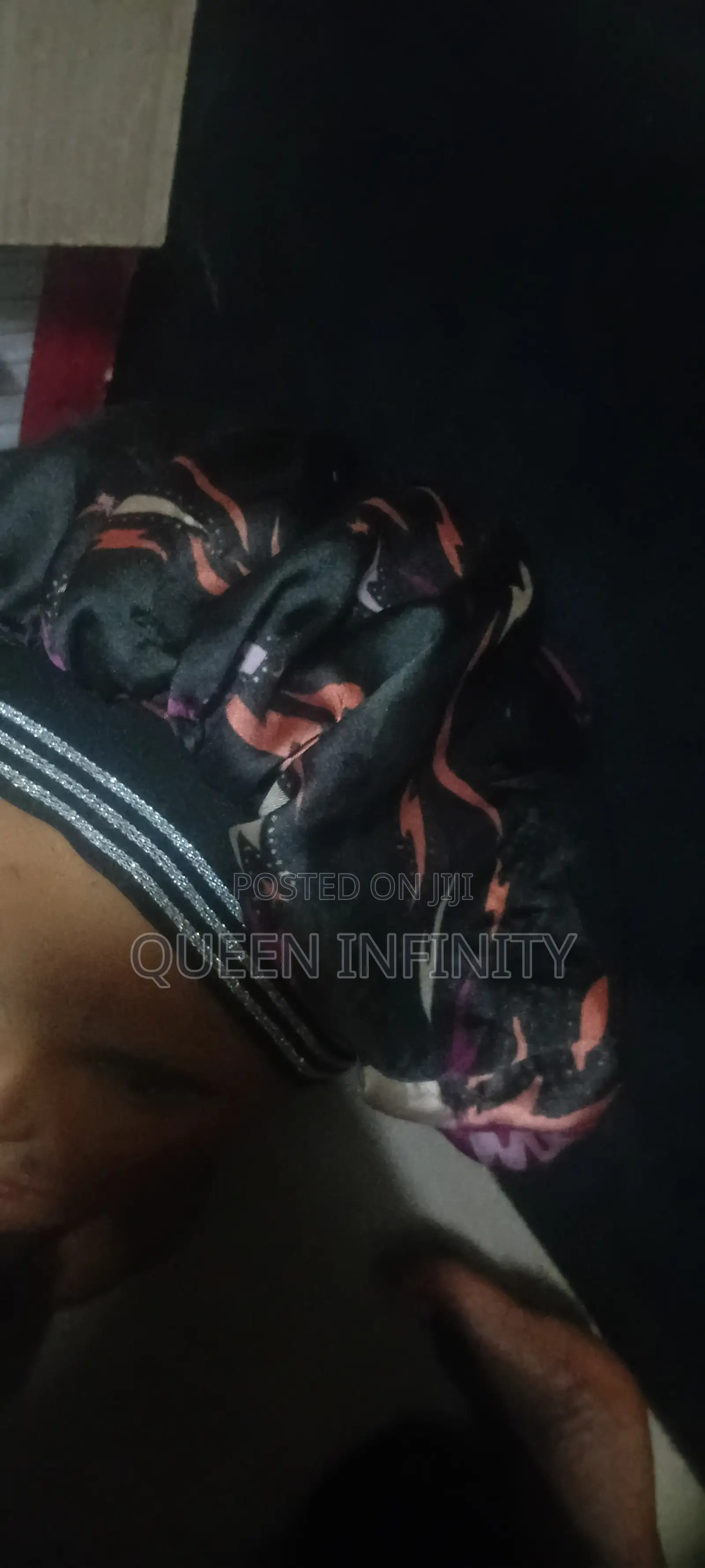 Black and Sliver Hair Bonnet