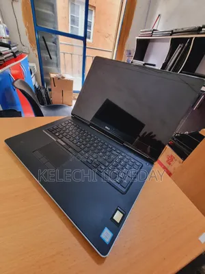Laptop Dell Precision 7710 32GB Intel Core i7 SSD 1T