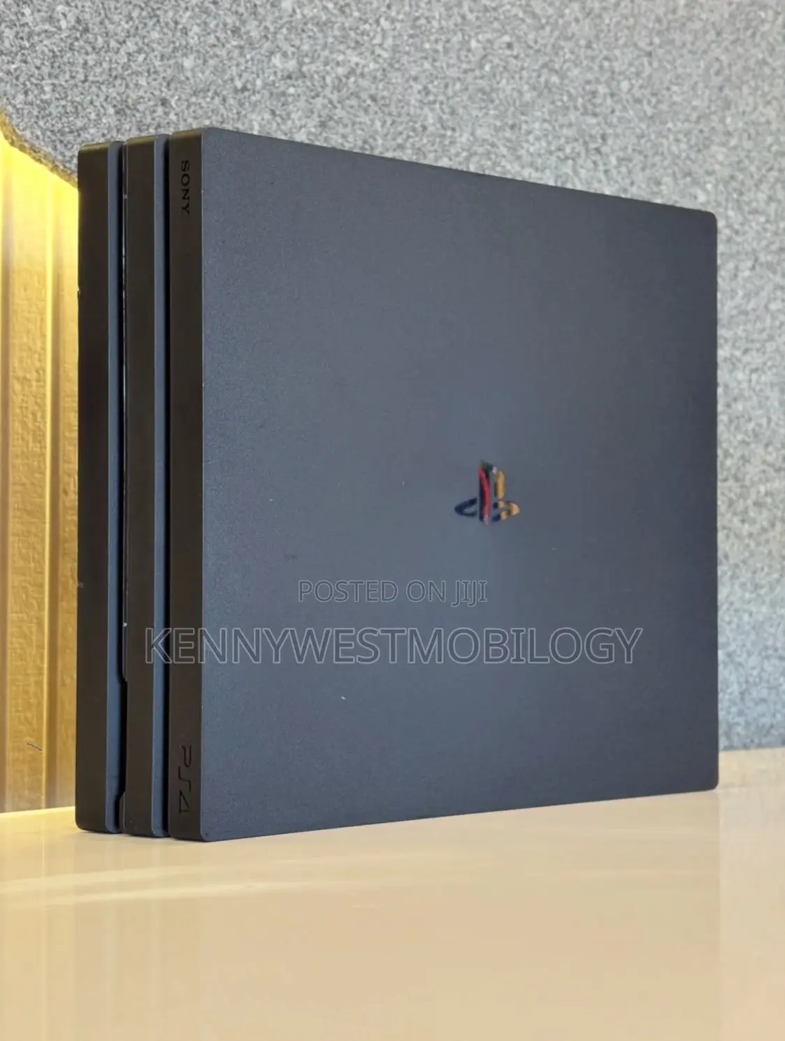 PlayStation 4