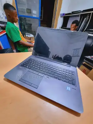 Laptop HP ZBook 15 G4 16GB Intel Core i7 SSD 512GB