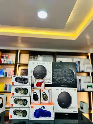JBL Extreme 4 and JBL Boombox 4