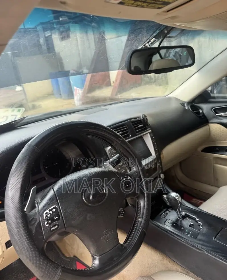 Lexus IS 2008 Green