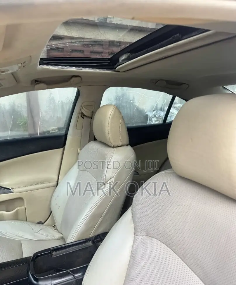 Lexus IS 2008 Green