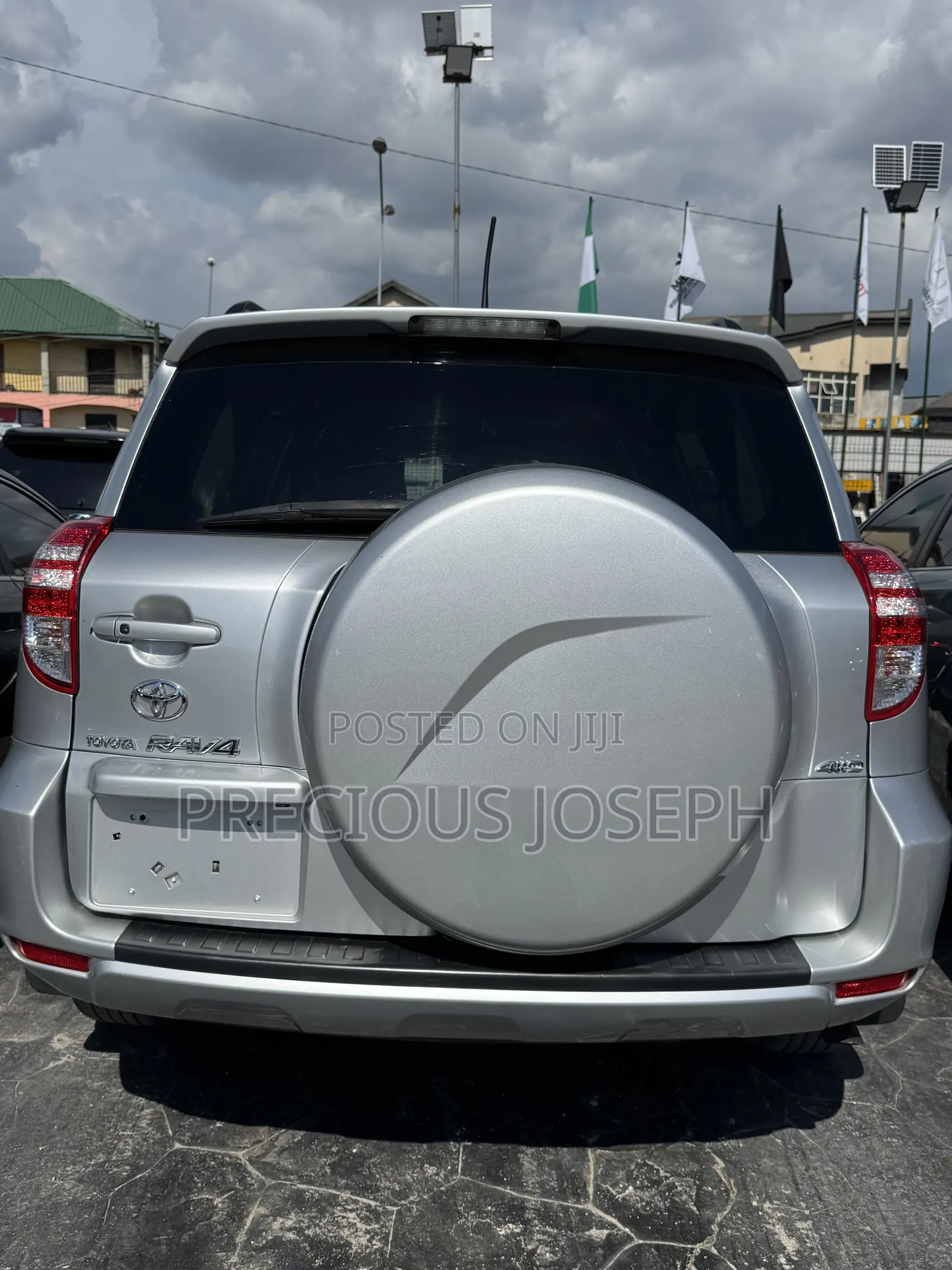 Toyota RAV4 2012 Silver