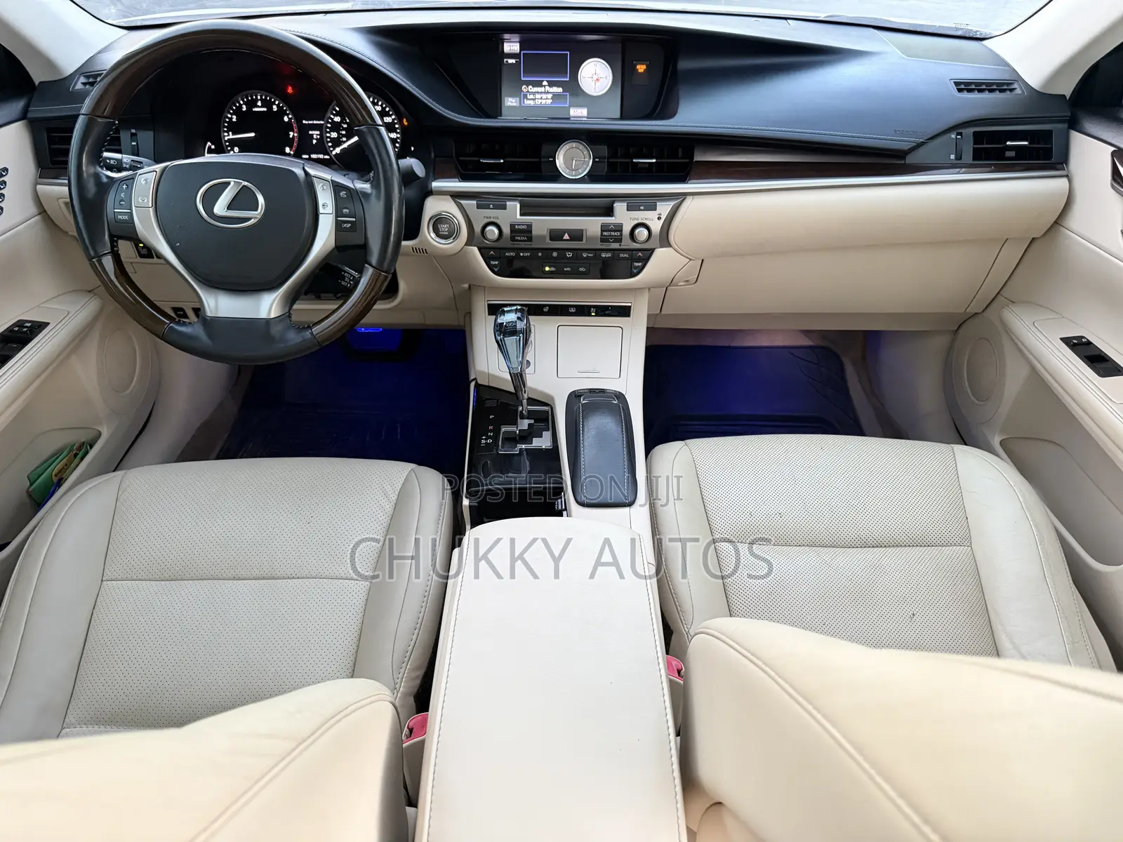 Lexus ES 350 FWD 2013 White