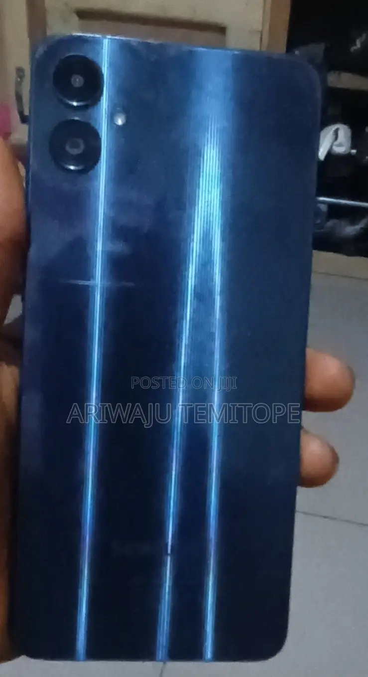 Samsung Galaxy A05 64 GB Black