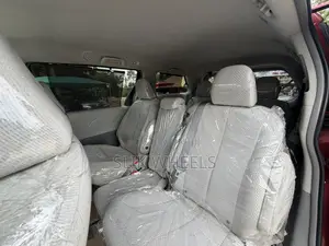 Toyota Sienna LE 7 Passenger 2010 Red