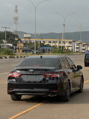 Toyota Camry XLE 2023 Black