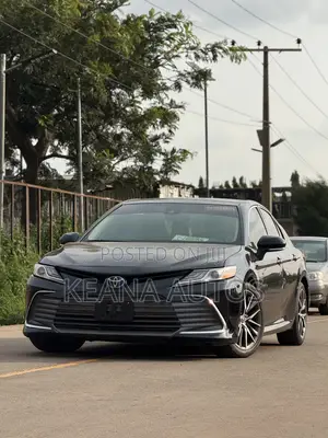 Toyota Camry XLE 2023 Black