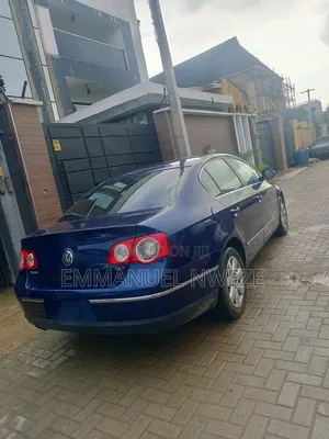 Volkswagen Passat 2.0 2008 Blue