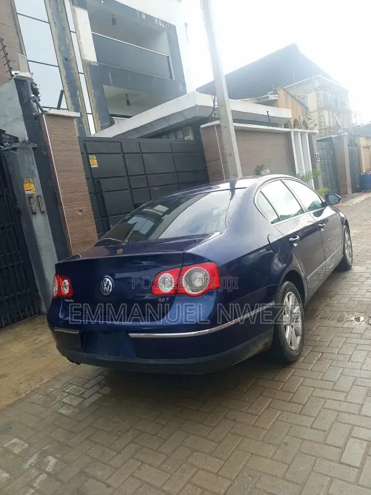 Volkswagen Passat 2.0 2008 Blue